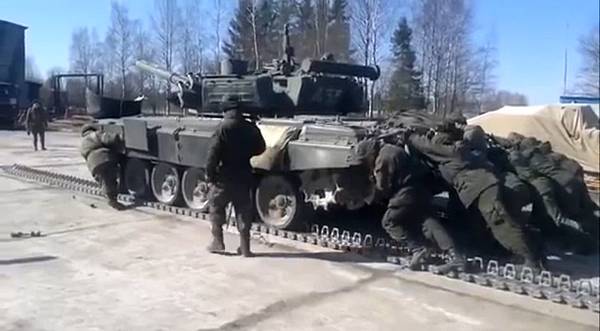 T-72 T-72