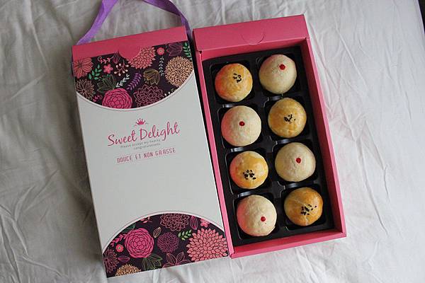 蛋黃酥3.jpg 蛋黃酥3.jpg