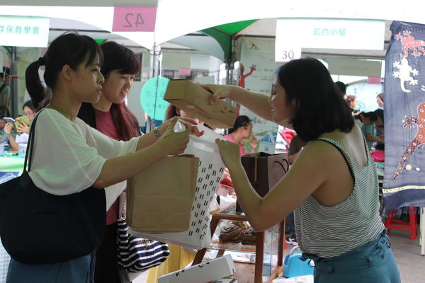 【胡三肉桂捲懶人包】怎麼訂? 哪裡買? 保存期限?...10 【胡三肉桂捲懶人包】怎麼訂? 哪裡買? 保存期限?...10