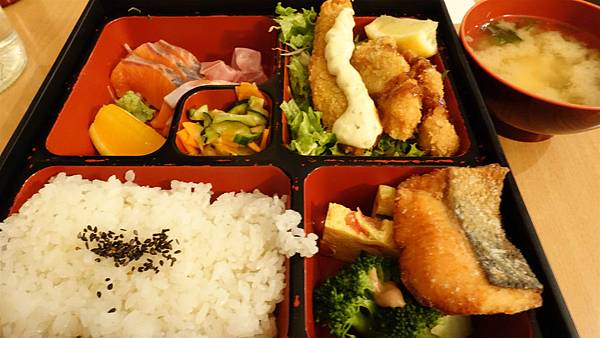 DSC03990_meitu_1 DSC03990_meitu_1