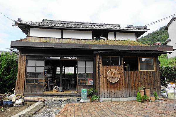 DSC07980 (2).jpg DSC07980 (2).jpg