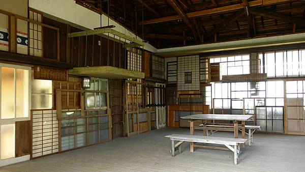 DSC09065 (2) DSC09065 (2)