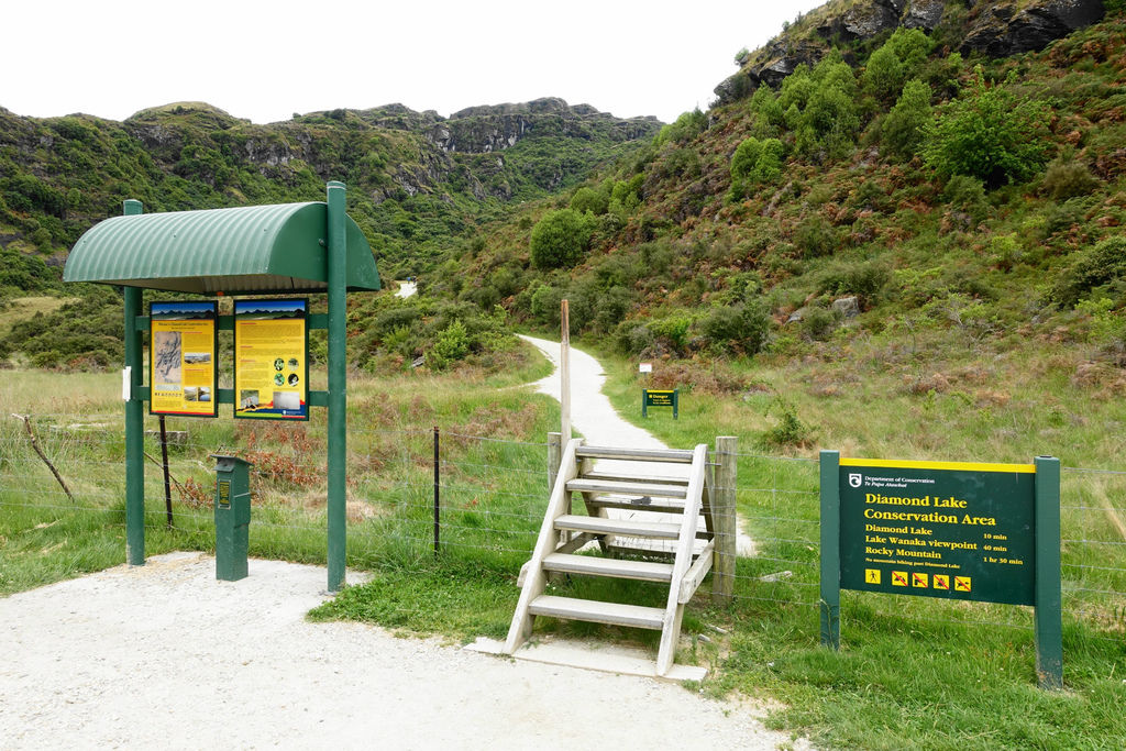 DSC04676 (2).jpg DSC04676 (2).jpg