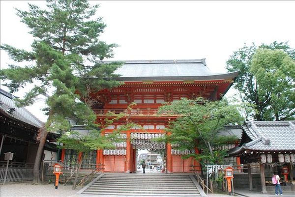 八坂神社