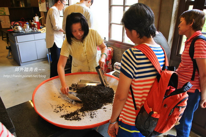 漫步十二寮：峨眉湖步道、細茅埔吊橋、富興茶廠~~