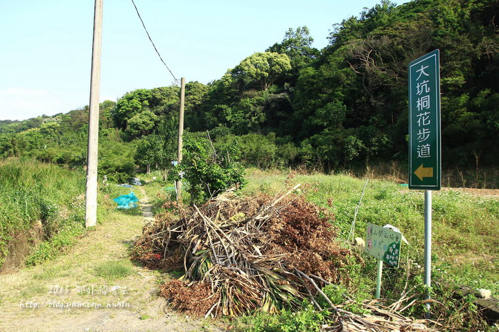 看到大庄仔土地公廟，代表田園步道快走完了