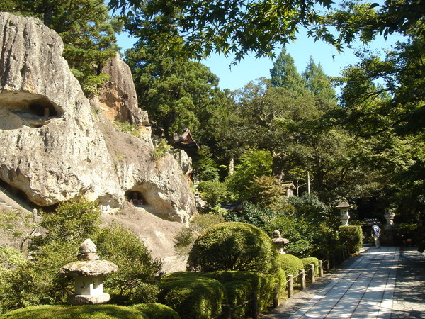 那谷寺