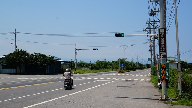 【小摺慢騎】宜蘭濱海自行車道，慢騎欣賞太平洋與龜山島