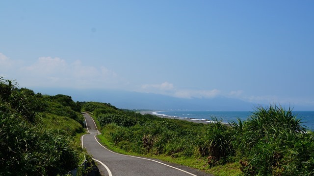 【小摺慢騎】宜蘭濱海自行車道，慢騎欣賞太平洋與龜山島