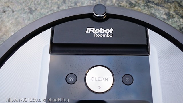 iRobot Roomba 960