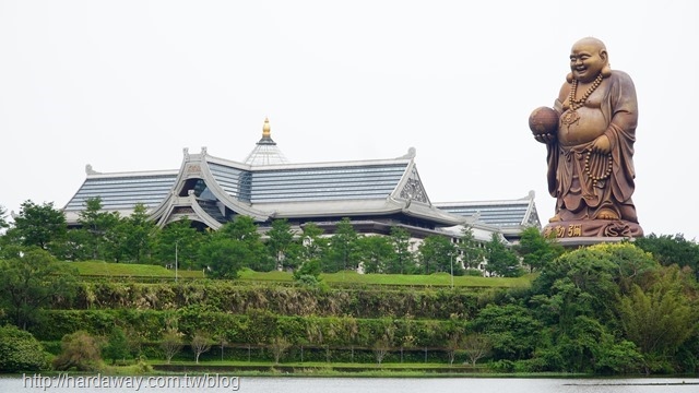 峨眉湖彌勒大佛