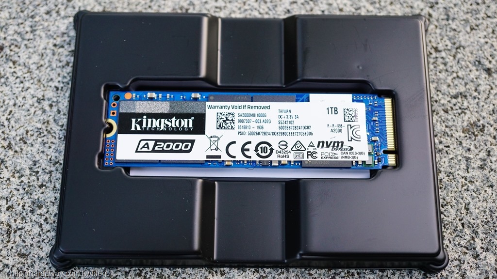 【開箱】金士頓Kingston A2000 NVMe PCIe SSD價格實惠，讓我的Synology DS918+ NAS快取SSD一次到位