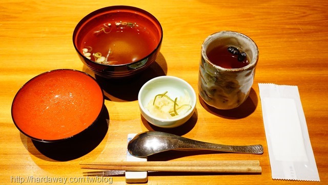 日本橋海鮮丼 辻半Tsujihan