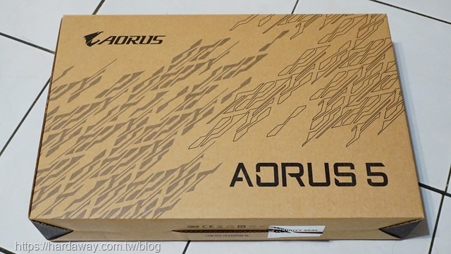 AORUS 5電競筆電