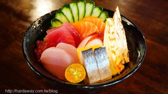 築也日本料理生魚片丼飯