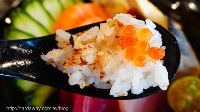 生魚片丼飯