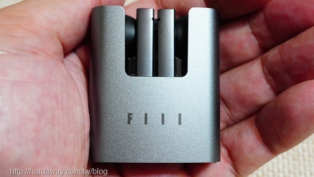 FIIL CC2充電盒