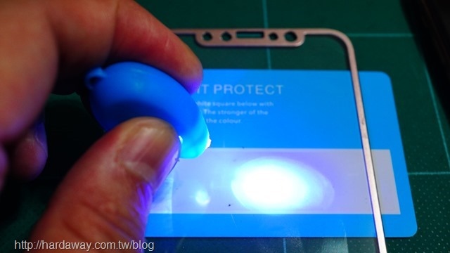 螢幕保護貼濾藍光測試