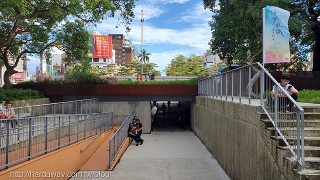 新竹東門城廣場地下道