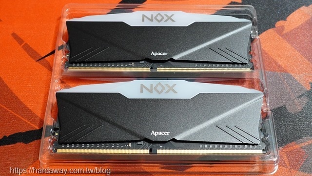 宇瞻科技Apacer NOX RGB DDR4電競記憶體