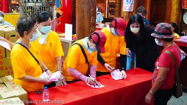 台中南天宮愛心物資救濟發