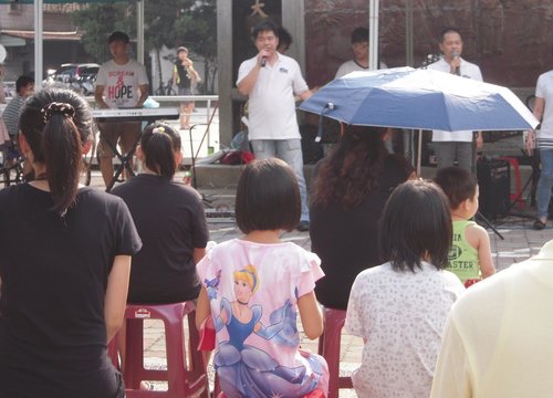 2013年恭賀張志偉老師受邀擔任後埔教會-平安七月音樂祭指導老師演出12