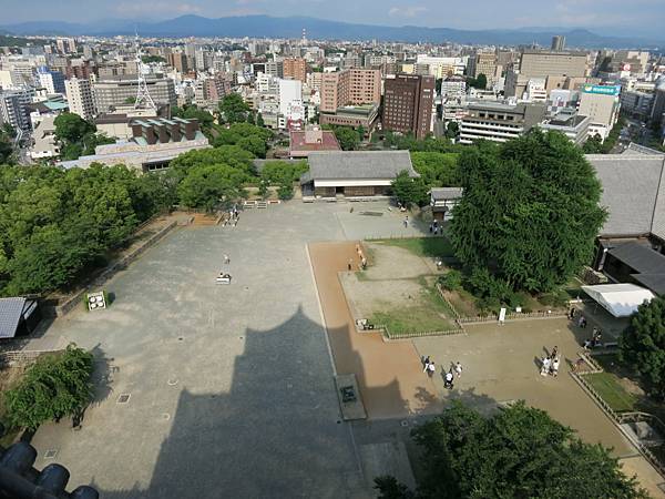 熊本城的倒影