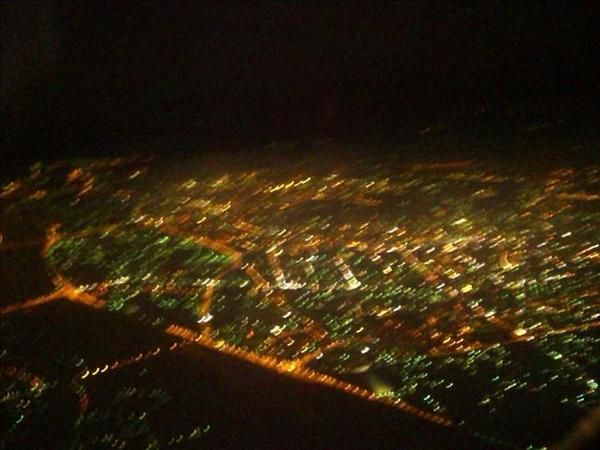 新加坡之旅 台灣上空夜景 2 Hyper603的相簿 痞客邦