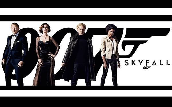 2013.05.04 空降危機 007：Skyfall DVD with colleague