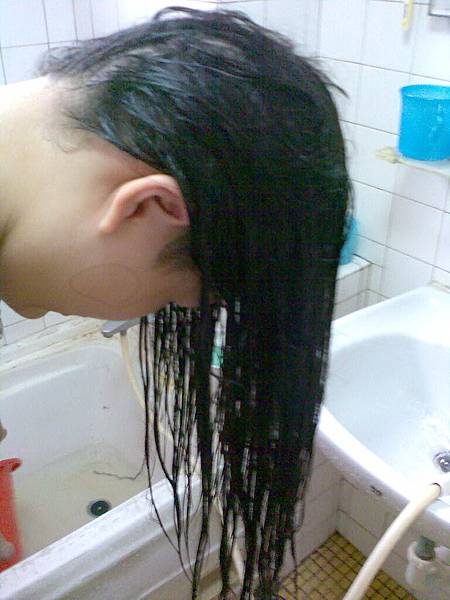 洗完頭(已用潤髮乳).jpg