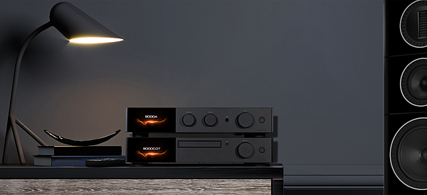 9000-Group-Black-Lifestyle-9