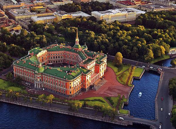 年曆 Mikhailovsky Castle