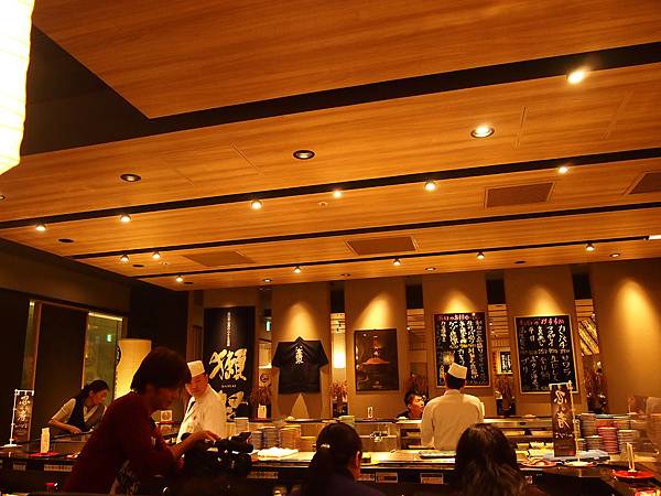 迴轉壽司 (9).JPG