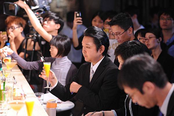 第三屆台灣三得利調酒總決賽評審畫面 第三屆台灣三得利調酒總決賽評審畫面