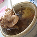 雞肉燉湯