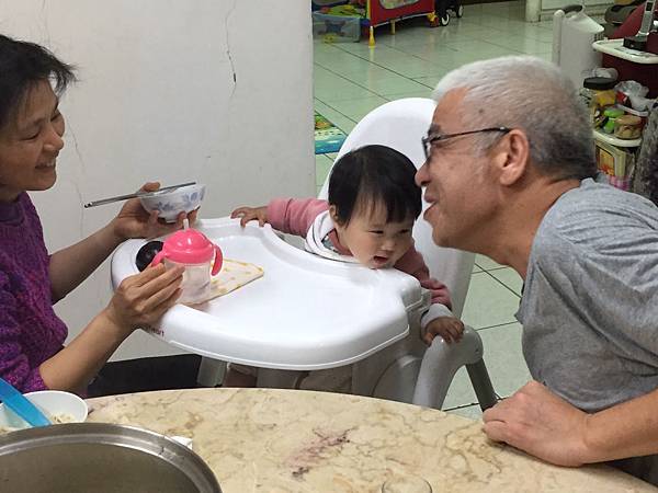 0410-9m19d.jpg 0410-9m19d.jpg