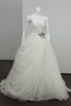 new-white-by-vera-wang-wedding-dresses-spring-2013-001