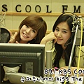 yuri,sunny在kiss the radio官圖4..jpg