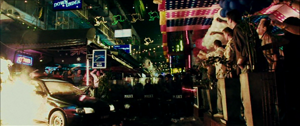 White Lion bar6 White Lion bar6