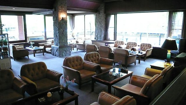 圖7 穗高莊 山之飯店1.jpg