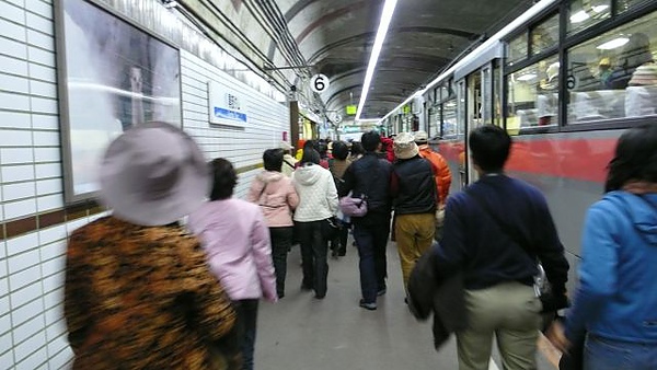 圖27 扇澤電車.jpg