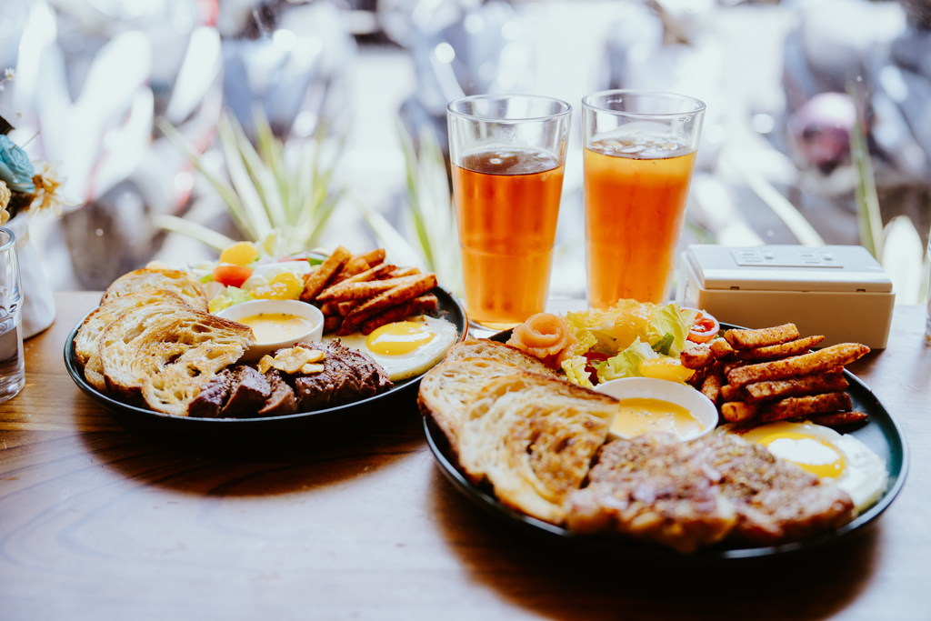 好吃到一個月吃兩次 不限時的澳式早午餐店台北市士林區HI 好吃到一個月吃兩次 不限時的澳式早午餐店台北市士林區HI