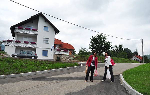 House Franjkovićoutside.jpg