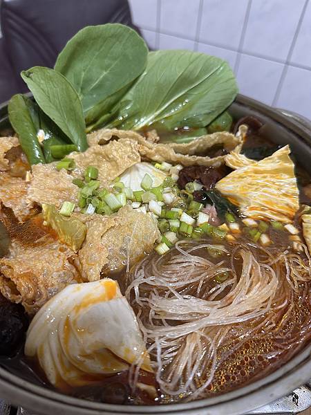 |食|可以喝湯的麻辣鍋~草食研 13香赤麻辣鍋底 試用