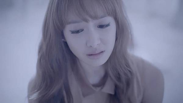 fx victoria blind mv screencaps (28)