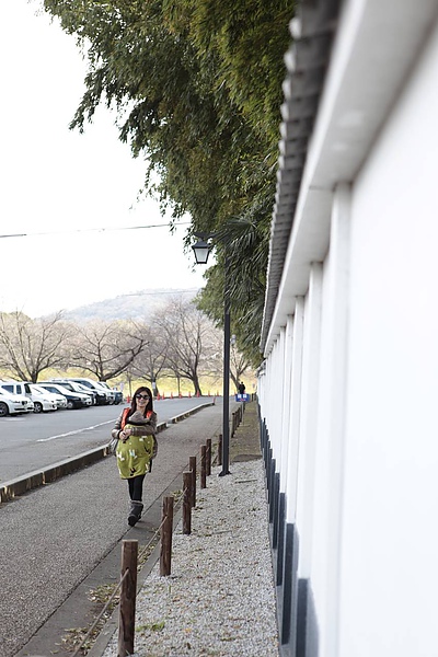 20101229  岡山後樂園。雖號稱是日本三大名園之ㄧ，但遊客數比起金澤兼六園差的多多多了。