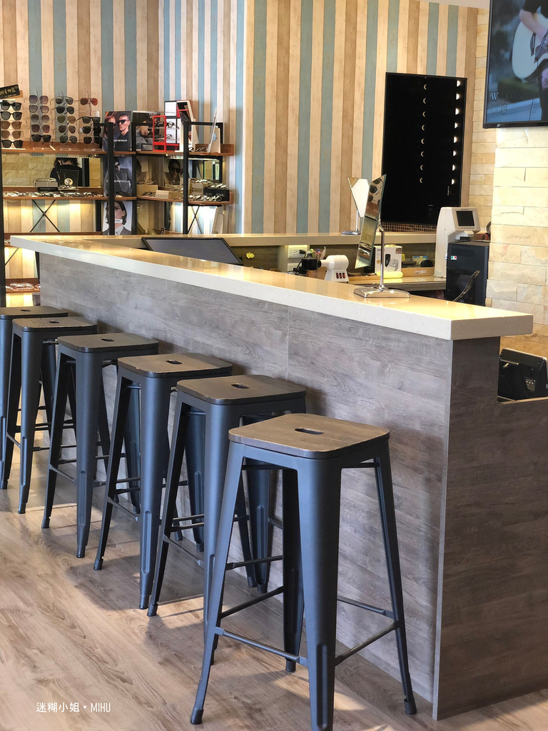 貴婦等級眼鏡行「鏡善鏡美評價好嗎?」帶媽媽一起來,全家都能配