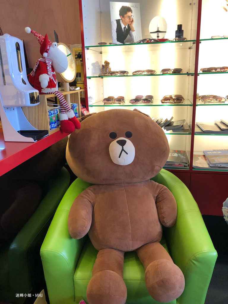 貴婦等級眼鏡行「鏡善鏡美評價好嗎?」帶媽媽一起來,全家都能配