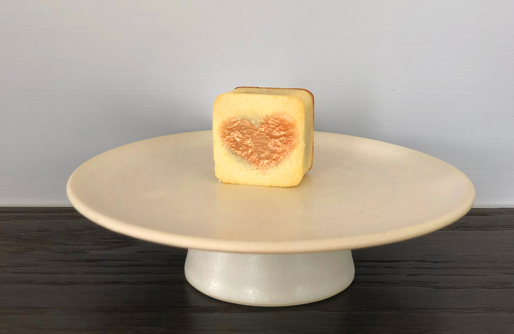 李向月連.中壢秘境下午茶.燕窩金箔鳳梨酥(2).jpg 李向月連.中壢秘境下午茶.燕窩金箔鳳梨酥(2).jpg