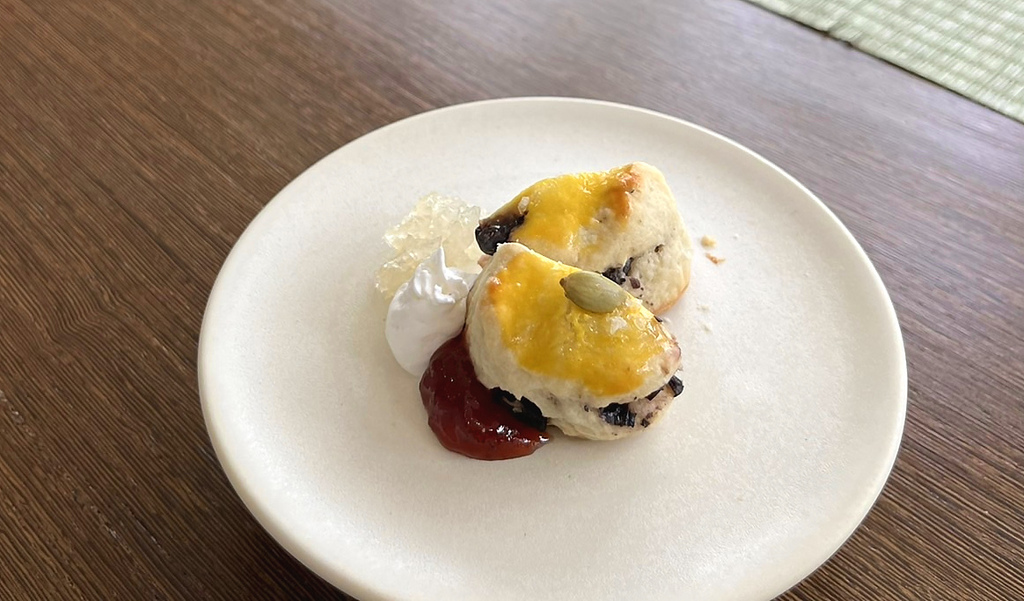 李向月連.中壢秘境下午茶.莓果優格小司康(2).jpg 李向月連.中壢秘境下午茶.莓果優格小司康(2).jpg